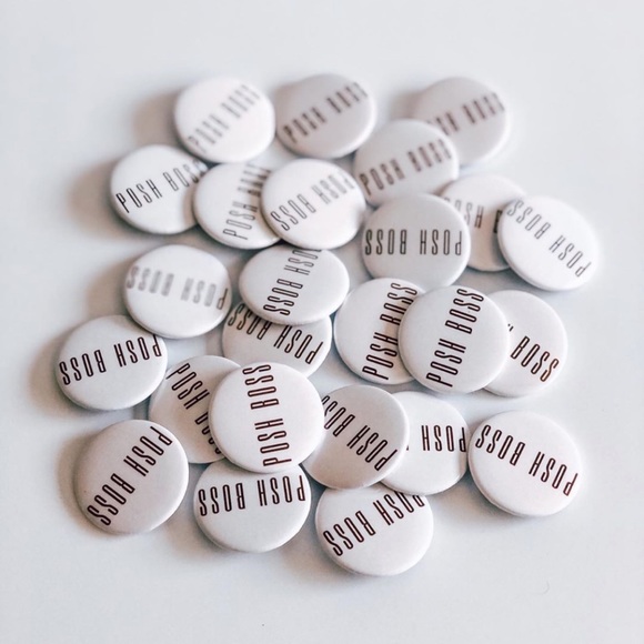 Like to bookmark our closet! - Picture 6 of 16